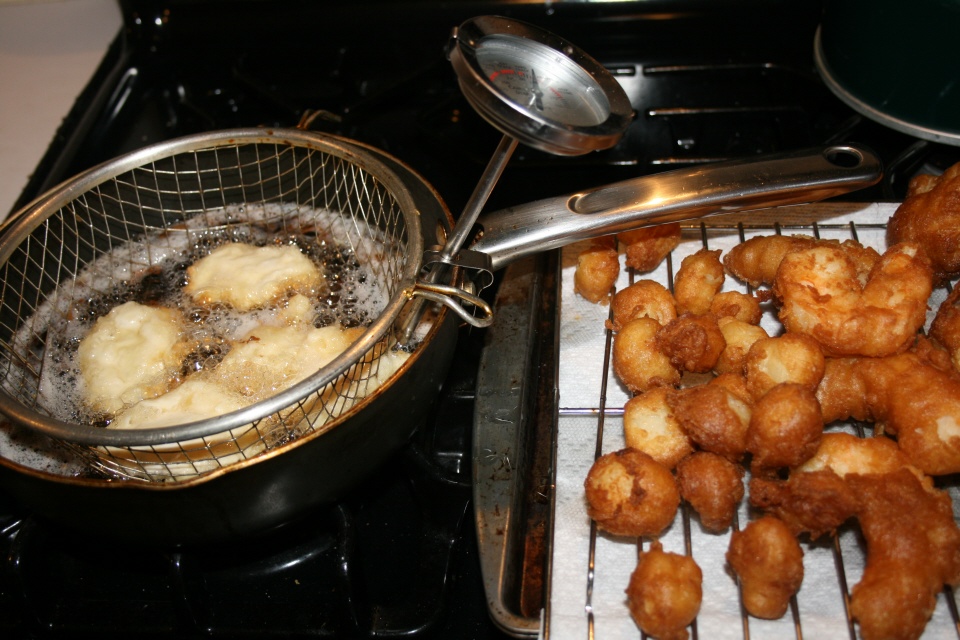 Click to enlarge - Fry in hot 350 ° oil for 2 minutes per side, drain on  a rack.
