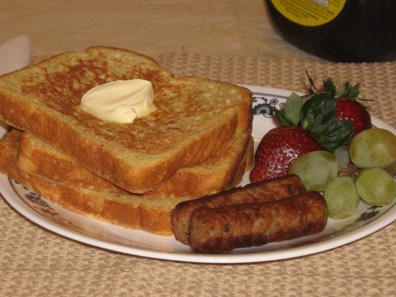 Click to enlarge - French toast is always a nice way to start the day.