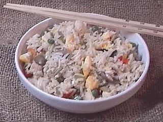 Fried rice made with fluffy converteed rice.